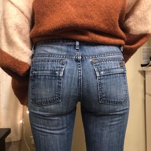 Light Wash Vintage Blue Jeans